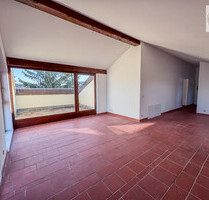 Dachwohnung mit großer sonniger -privaten Terrasse - Pforzheim