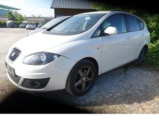 Seat Altea XL Sun 1,4TSI Klimaautom. Sitzh. Alu PDC Reg Gebrauchtwagen
