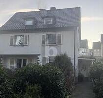EXKLUSIVES ZUHAUSE MIT GARTENIDYLLE - Attendorn