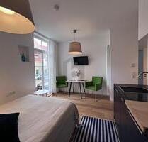 MÖBLIERT, MODERN, IN TOP LAGE - 700,00 EUR  pro  Monat Kaltmiete, ca.  26,00 m² Wohnfläche in Stuttgart Weilimdorf (PLZ: 70499)