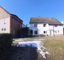 TOP INVESTMENT MIT POTENZIAL - 699.000,00 EUR Kaufpreis, ca.  319,00 m² Wohnfläche in Laatzen (PLZ: 30880)