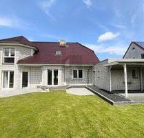 VILLA MIT CHARME UND LUXUS - 729.000,00 EUR Kaufpreis, ca.  225,00 m² Wohnfläche in Wolfsburg (PLZ: 38444)