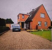 VIEL PLATZ FÜR DIE FAMILIE MIT EIGENEM POOLHAUS - Pahlen