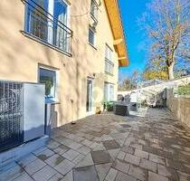 REICHLICH PLATZ FÜR DIE GANZE FAMILIE - Scheuring