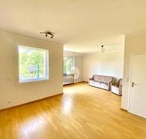 HELL, RUHIG MIT BALKON - 285.000,00 EUR Kaufpreis, ca.  57,00 m² Wohnfläche in Berlin-Zehlendorf (PLZ: 14165)