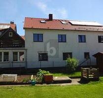 SANIERTES RENDITEHAUS IM GRÜNEN - Erkenbrechtsweiler