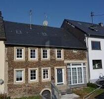 RENOVIERT, RUHIG, FERIENWOHNUNG, WEINBAU - Burgen