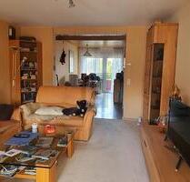 WOHNEN MIT DOPPELTEM KOMFORT - 240.000,00 EUR Kaufpreis, ca.  67,00 m² Wohnfläche in Wiernsheim (PLZ: 75446)