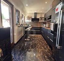 TEILSANIERT UND VOLLVERMIETET - 475.000,00 EUR Kaufpreis, ca.  380,00 m² Wohnfläche in Obersontheim (PLZ: 74423)