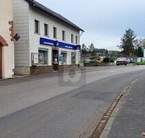 RAUM FÜR LEBEN UND ARBEITEN - 283.000,00 EUR Kaufpreis, ca.  193,00 m² Wohnfläche in Salmtal (PLZ: 54528)