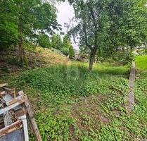 GERÄUMIGES BAUPARADIES MIT 6 GARAGEN - Nordhalben