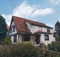 CHARMANT IN TOLLER LAGE - 199.000,00 EUR Kaufpreis, ca.  165,00 m² Wohnfläche in Schleusingen (PLZ: 98553)
