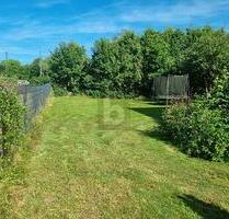 SCHÖN, OHNE ALTBESTAND UND IN SONNIGER LAGE - Neusäß