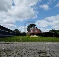 RUHIG IDYLLISCH IN ZWEITER REIHE - Bönningstedt