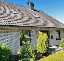 IN TOPLAGE MIT WEITBLICK - 299.000,00 EUR Kaufpreis, ca.  167,00 m² Wohnfläche in Dassel (PLZ: 37586)