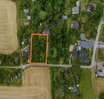 ERSCHLOSSENES GRUNDSTÜCK IN IDYLLISCHER SEENÄHE - Markkleeberg