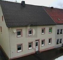HISTORISCH, VIELE ZIMMER & MÖGLICHKEITEN - Oberstadtfeld
