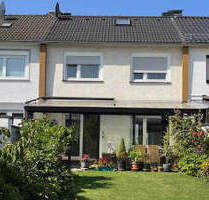 Charmantes RH mit Garage in Düren