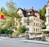 Liebevoll restaurierte 4-Zimmer-Wohnung direkt am Festspielhaus - Baden-Baden