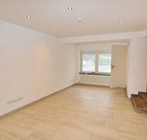 Frisch renovierte 2-Zimmer-Wohnung mit Einbauküche in Baden-Baden Varnhalt