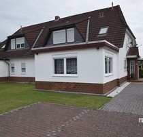 Großes modernisiertes EFH + EBK + Wintergarten + 2 Bäder mit 2 Stellplätzen vor dem Haus - Syke / Siedlung Gessel