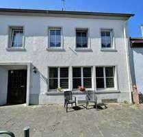 Haus zum Kaufen in Densborn 250.000,00 € 478 m²