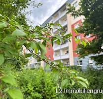 Lichtduchflutete 4-Raum-Eigentumswohnung mit Balkon in grüner Lage von Coswig