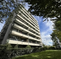 Lichtdurchflutete DG-Wohnung mit herrlichemAusblick in Schwabing - München