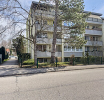 WINDISCH IMMOBILIEN - Modernisierte 2,5 Zi. -Dachgeschosswohnung als Kapitalanlage oder Selbstbezug - Puchheim