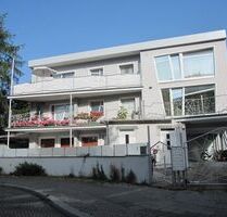 3 Zimmer helles Wohnung in der näher von Altstadt Spandau, 50 qm Terasse, Gäste WC - Berlin