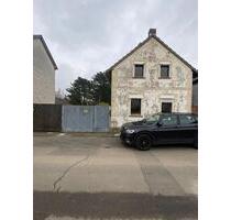 Provisionsfrei* Renovierungsbedürftiges Haus mit Baugrundstück und ERweiterungspotential ( Gesamtgröße 1209 QM) - Köln