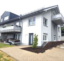 Barrierefrei EG 3,5 ZKB, Wohnen im ehemaligen Luftkurort mit großer Terrasse - Hümmerich