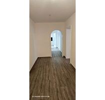 Erstbezug nach Komplettsanierung: Große 3-Zi-WE im Zentrum von Tettnang