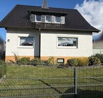 Provisionsfrei* Charmantes Einfamilienhaus in ruhiger Lage in Bodenburg (Bad Salzdetfurth)