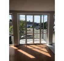 Moderne, helle Single-Wohnung - 510,00 EUR Kaltmiete, ca.  38,50 m² Wohnfläche in Freilassing (PLZ: 83395)