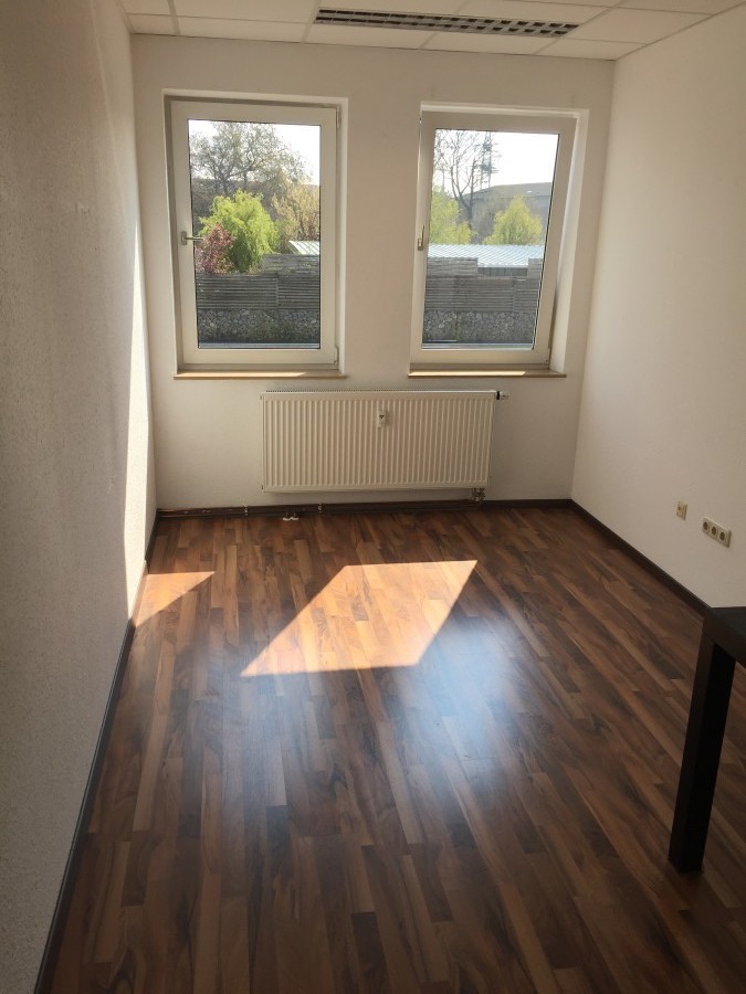 Nettes kleines Büro 21 qm - 195,00 EUR Kaltmiete, ca.  21,00 m² in Dortmund (PLZ: 44143)