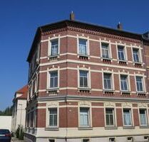 1 Monat mietfrei -Zentrumsnahe 2-Zi Wohnung - Tageslichtbad, Gemeinschaftsgarten, PKW-Stellplatz - Zwickau