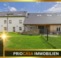 Luxus-Sanierung Traum für Autoliebhaber Riesige Garage & Podest Zwei Wohneinheiten Teilweise klimatisiert! - Biesdorf