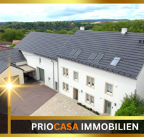 Luxus-Sanierung Traum für Autoliebhaber Riesige Garage & Podest Zwei Wohneinheiten Teilweise klimatisiert! - Biesdorf