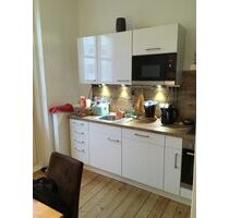 Stilvolle 1-Zimmer-Wohnung in Augsburg mit Balkon und EBK