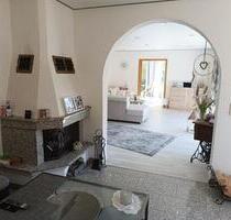 ObjNr:19662 - Tolles 2-3 Familienhaus mit Gewerbehalle in guter Lage von Mühlhausen