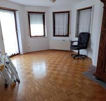 ObjNr:19777 - Sehr helles, leer stehendes 3-Fam. Haus (DHH) in guter Lage von Leimen;