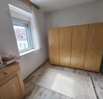 ObjNr:19753 - Liebenswürdige Doppelhaushälfte mit Garten im Dornröschenschlaf - Kaiserslautern