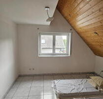 ObjNr:19757 - Sehr gepflegte 3,5 Zi ET-Maisonettewohnung mit Balkon und PkW-Stellplatz in LU-Maudach - Ludwigshafen am Rhein