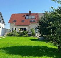 Exklusives 2-3-FH in Bestlage von Neu-Isenburg-Buchenbusch. Waldrandlage mit Traumgrundstück!