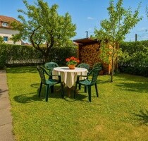 Rodgau-Hainhausen: Freistehendes 2-FH in top Zustand mit Ausbaureserve!