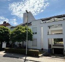 Hofheim-Lorsbach: Moderne 4-Zimmerwohnung in ruhiger Toplage