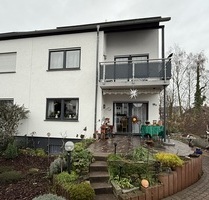 Kelkheim: Familien aufgepasst!! Schöne Doppelhaushälfte in gesuchter Wohnlage