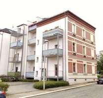 Sehr schöne 2 Zimmerwohnung mit Balkon sowie EBK in Zwickau