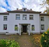 Für Eigennutzer und Kapitalanleger - tolle Stadtvilla in bevorzugter Pößnecker Lage